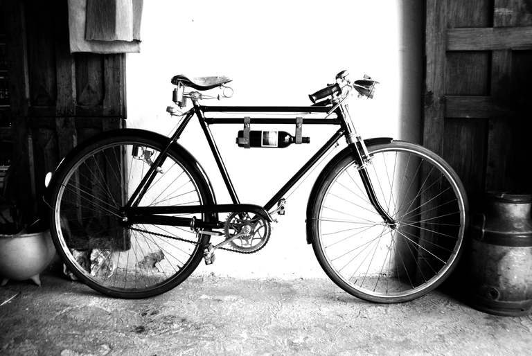 Steel frame, fine wine, slow pace.